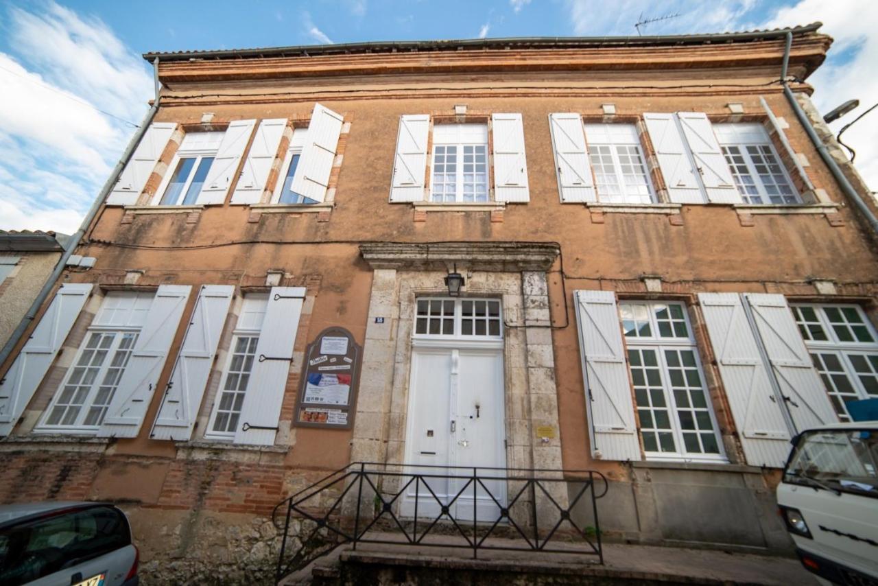 Etape Gimontoise 32 "Chambre Tout Confort" Exterior foto